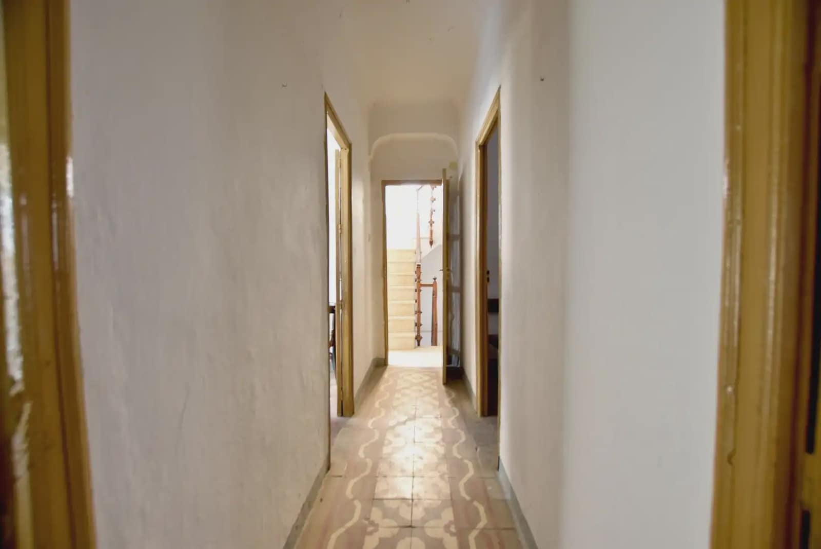 Townhouse for sale in Lanjaron - € 125,000 (Ref: 9837278)