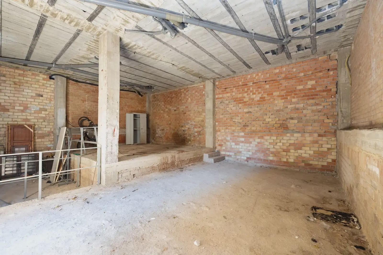 Komercyjne na sprzedaż w Motril - 130 000 € (Ref: 9837280)