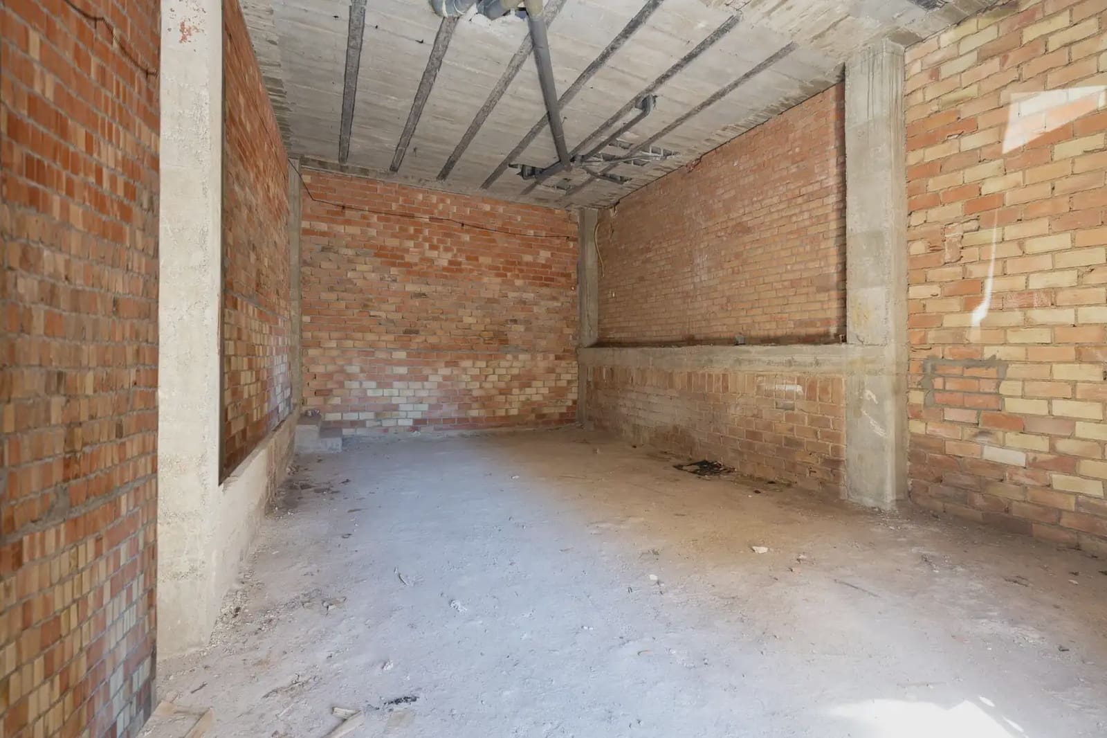 Komercyjne na sprzedaż w Motril - 130 000 € (Ref: 9837280)