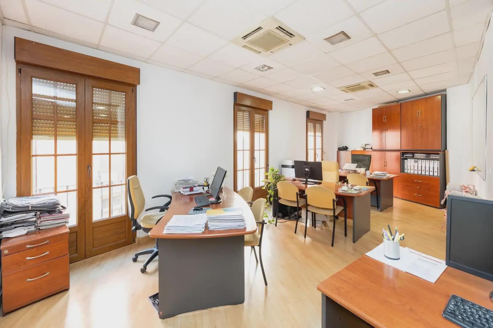 Leilighet til salgs i Granada by - € 350 000 (Ref: 9837281)