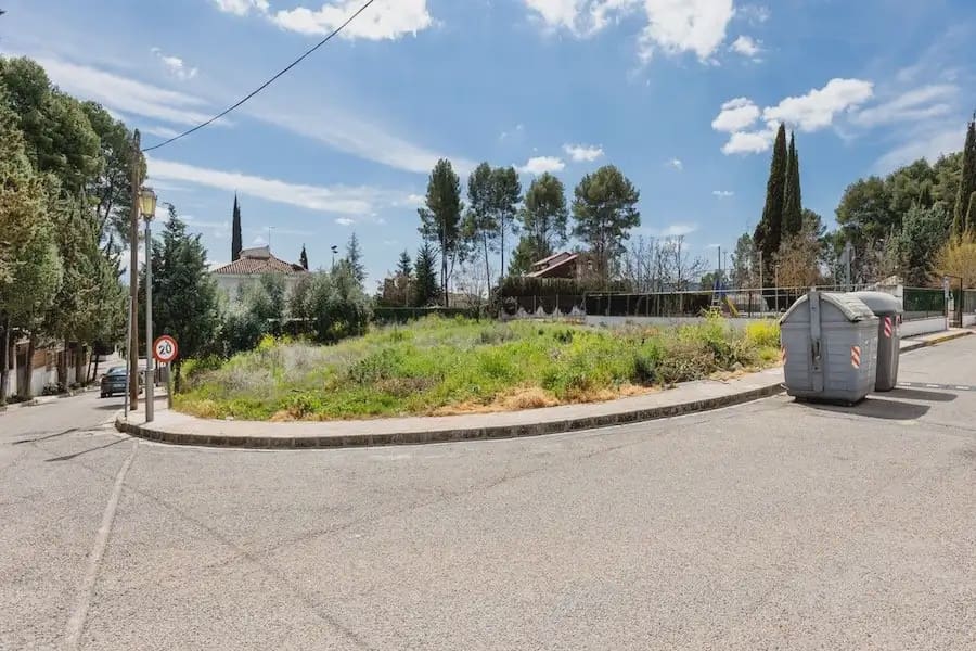Tomt till salu i Albolote - 269 000 € (Ref: 9837282)