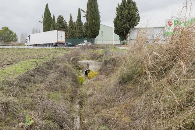 Grunde uden byggetilladelser til salg i Armilla - € 45.500 (Ref: 9837283)