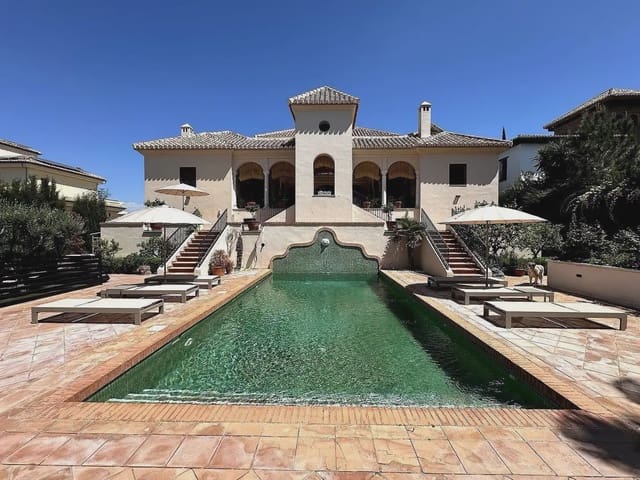 Villa/Maison à vendre à Otura avec piscine garage - 1 295 000 € (Ref: 9837285)