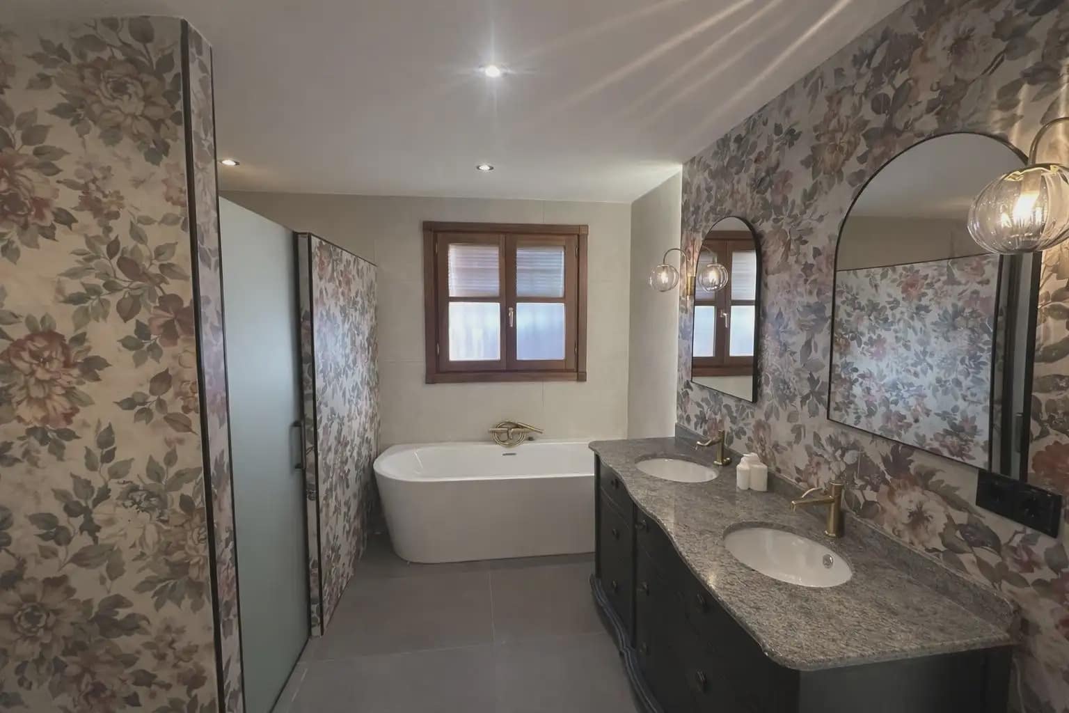 Villa for sale in Otura with pool garage - € 1,295,000 (Ref: 9837285)