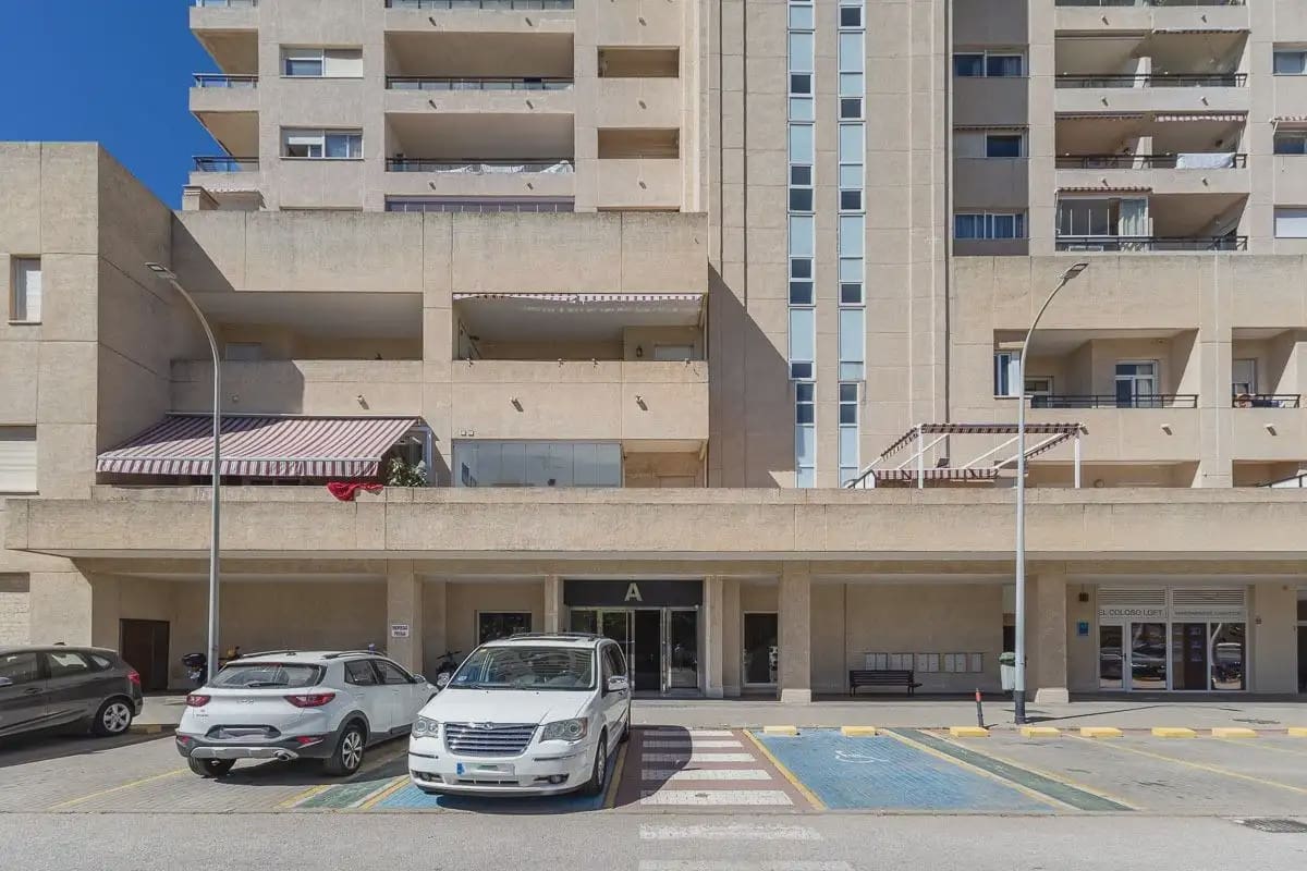 Leilighet til salgs i Benalmadena med svømmebasseng garasje - € 495 000 (Ref: 9837286)