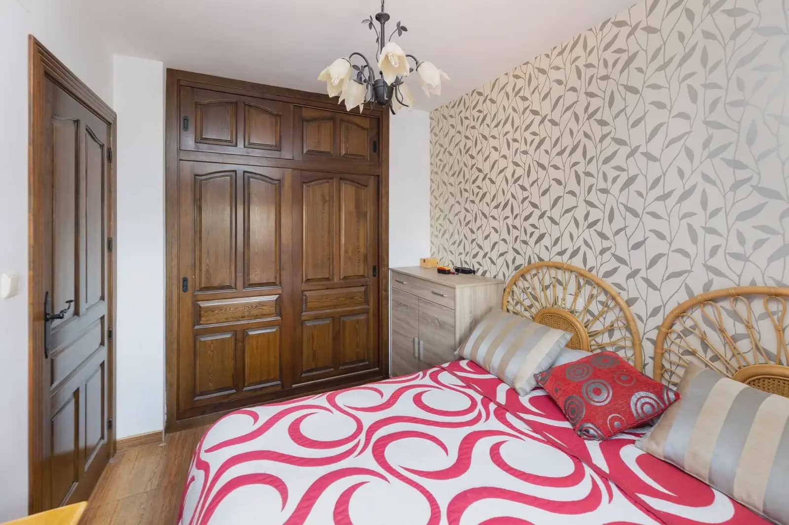 Casa en Peligros en venta con piscina garaje - 395.000 € (Ref: 9837287)