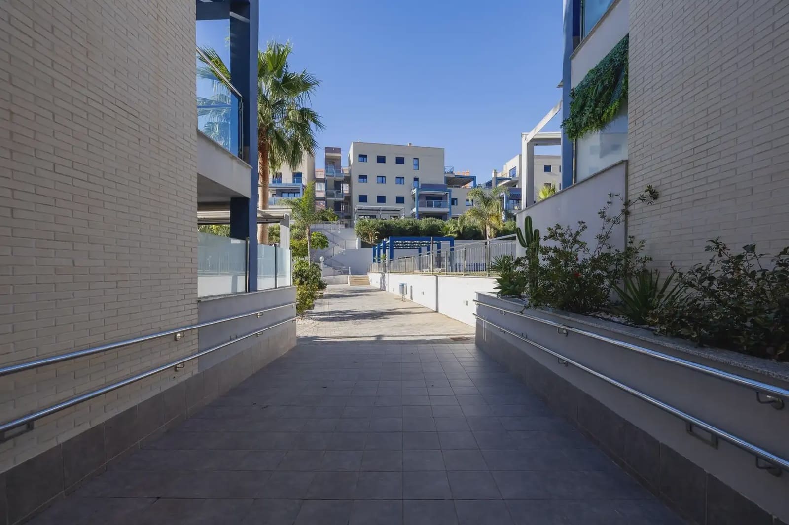 3 chambre Appartement à vendre à Almunecar avec piscine garage - 340 000 € (Ref: 9837288)