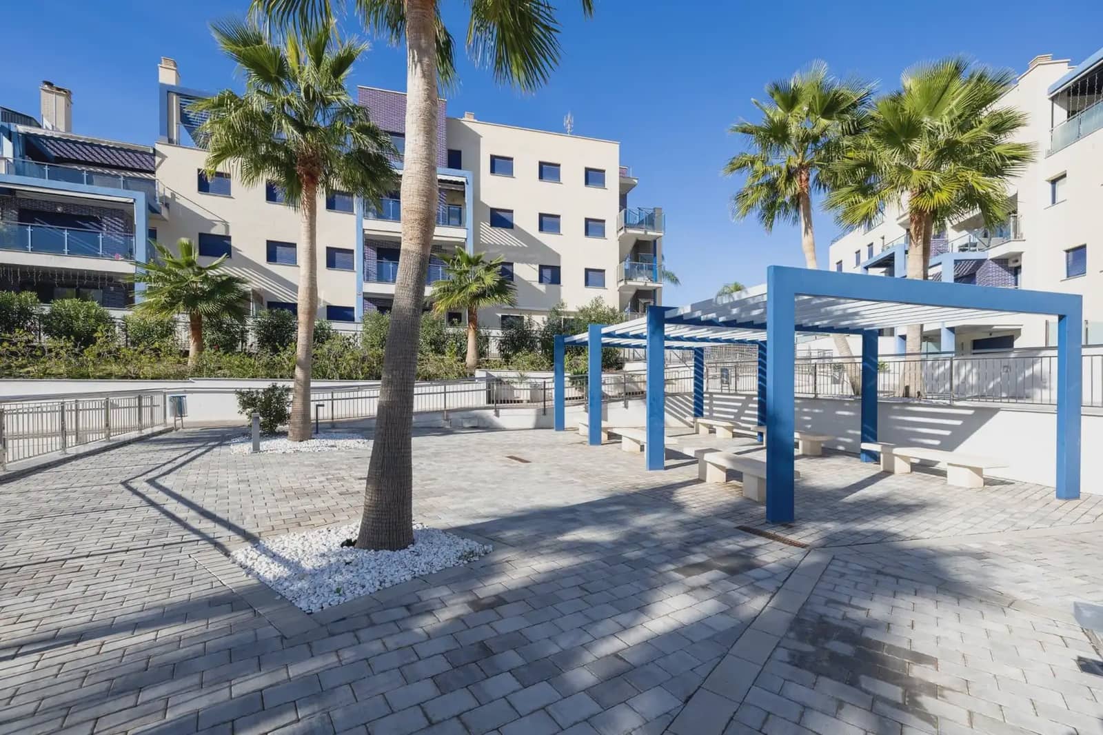 3 chambre Appartement à vendre à Almunecar avec piscine garage - 340 000 € (Ref: 9837288)