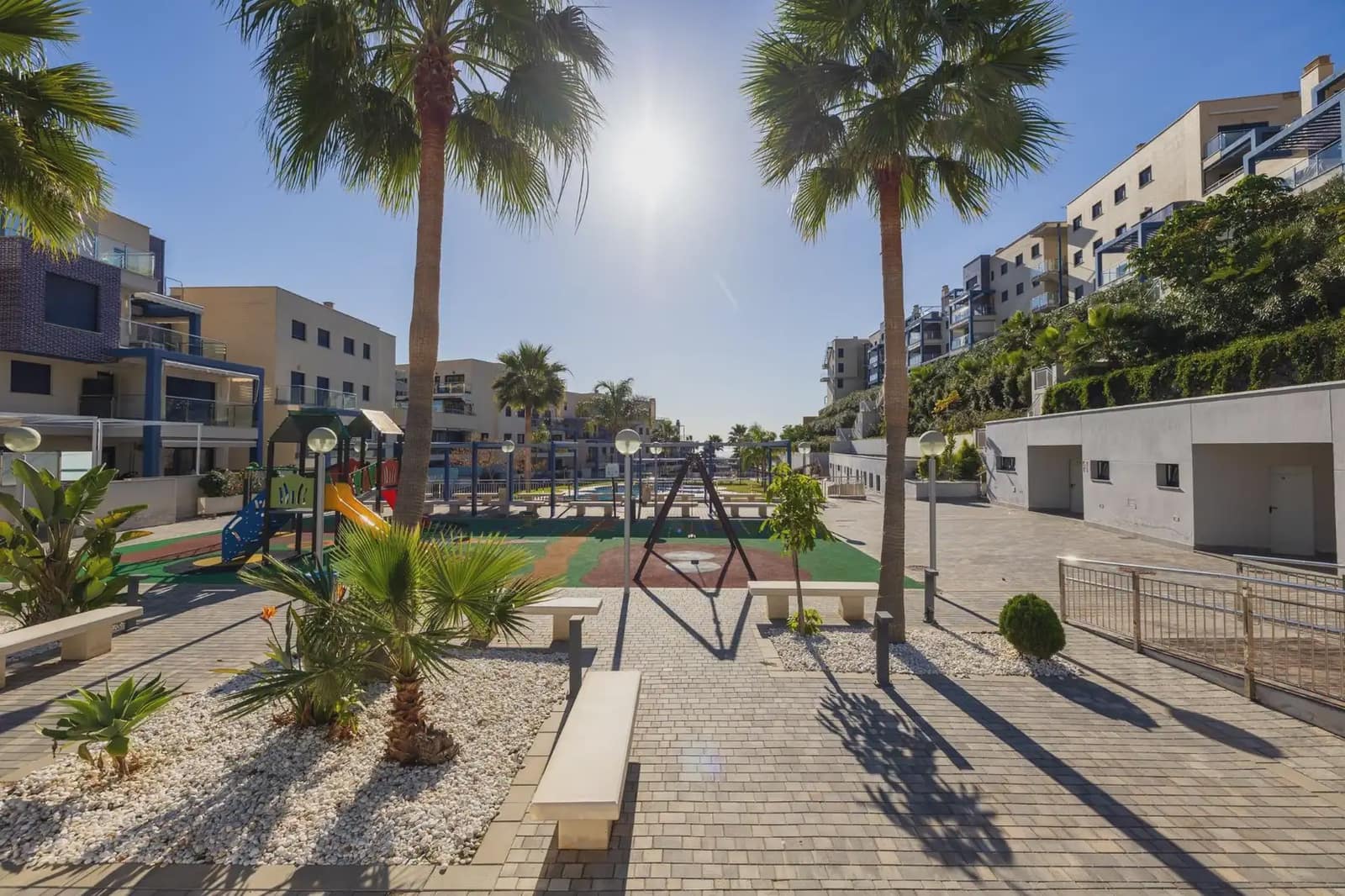 3 chambre Appartement à vendre à Almunecar avec piscine garage - 340 000 € (Ref: 9837288)