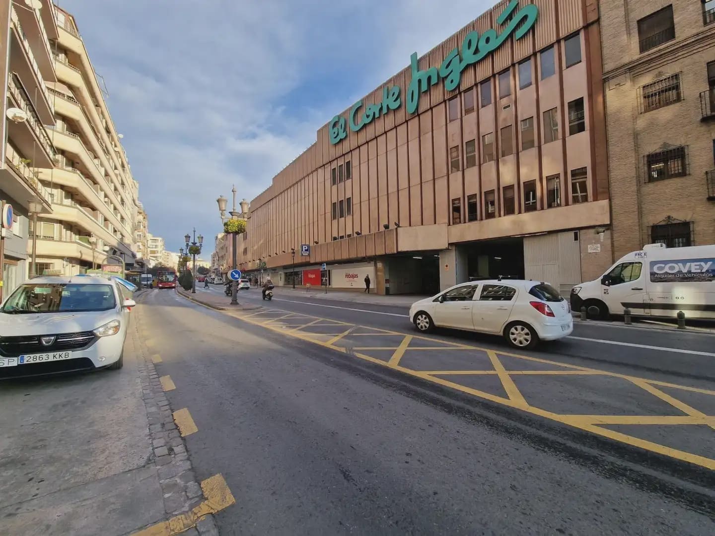 Erhverv til salg i Granada by - € 975.000 (Ref: 9837289)