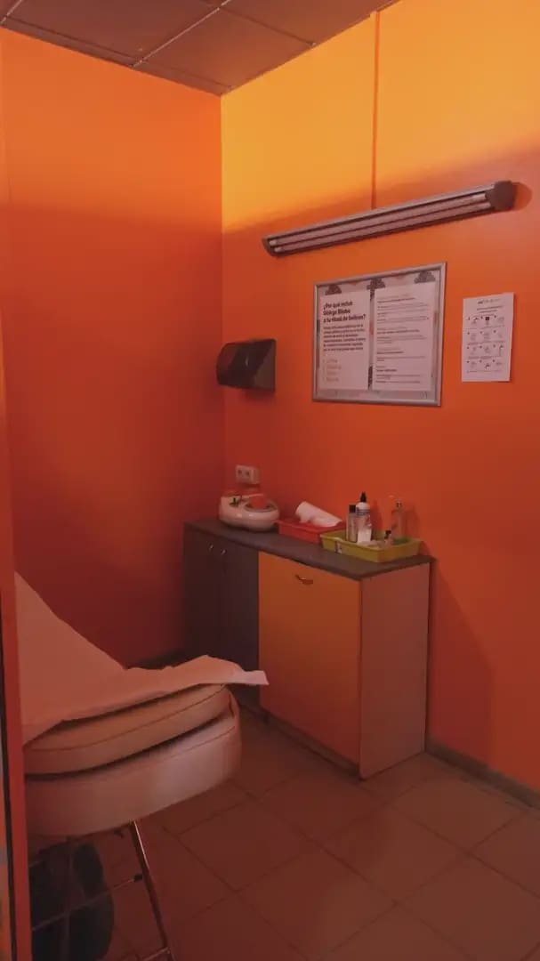 Kommersiell til leie i Granada by - € 1 980 (Ref: 9837291)