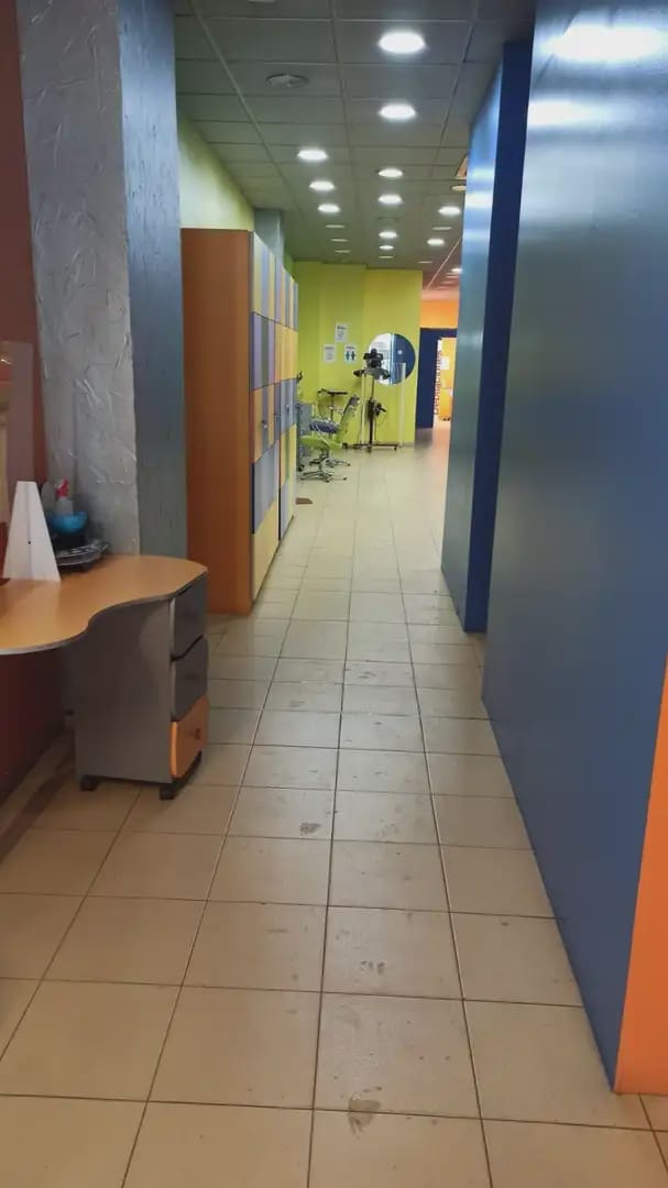 Kommersiell til leie i Granada by - € 1 980 (Ref: 9837291)