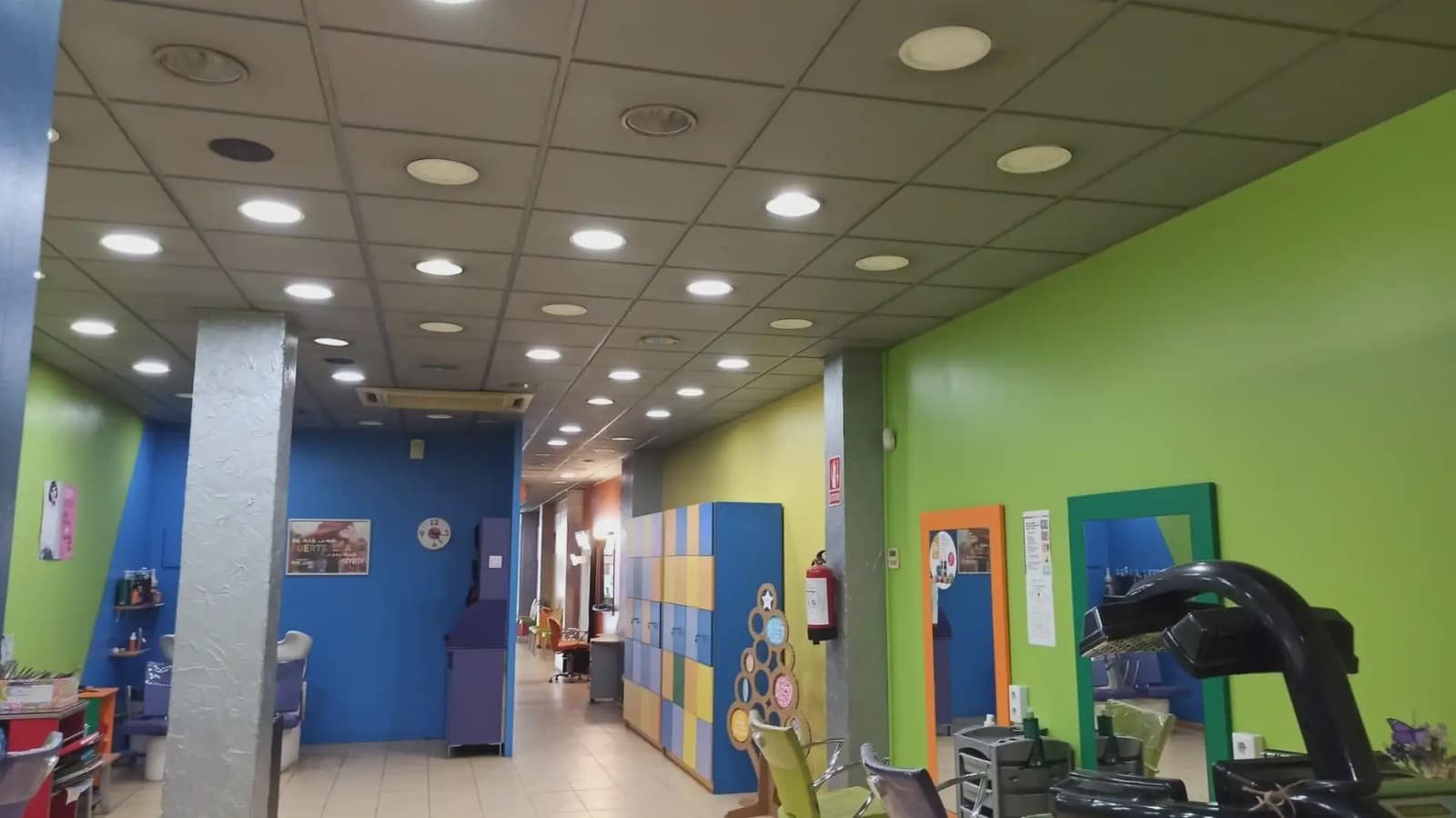 Kommersiell til leie i Granada by - € 1 980 (Ref: 9837291)