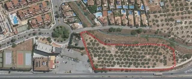 Solar/Parcela en Albolote en venta - 1.800.000 € (Ref: 9837292)