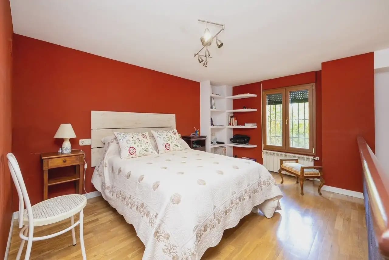 4 Zimmer Villa zu verkaufen in Monachil mit Pool Garage - 695.000 € (Ref: 9837293)
