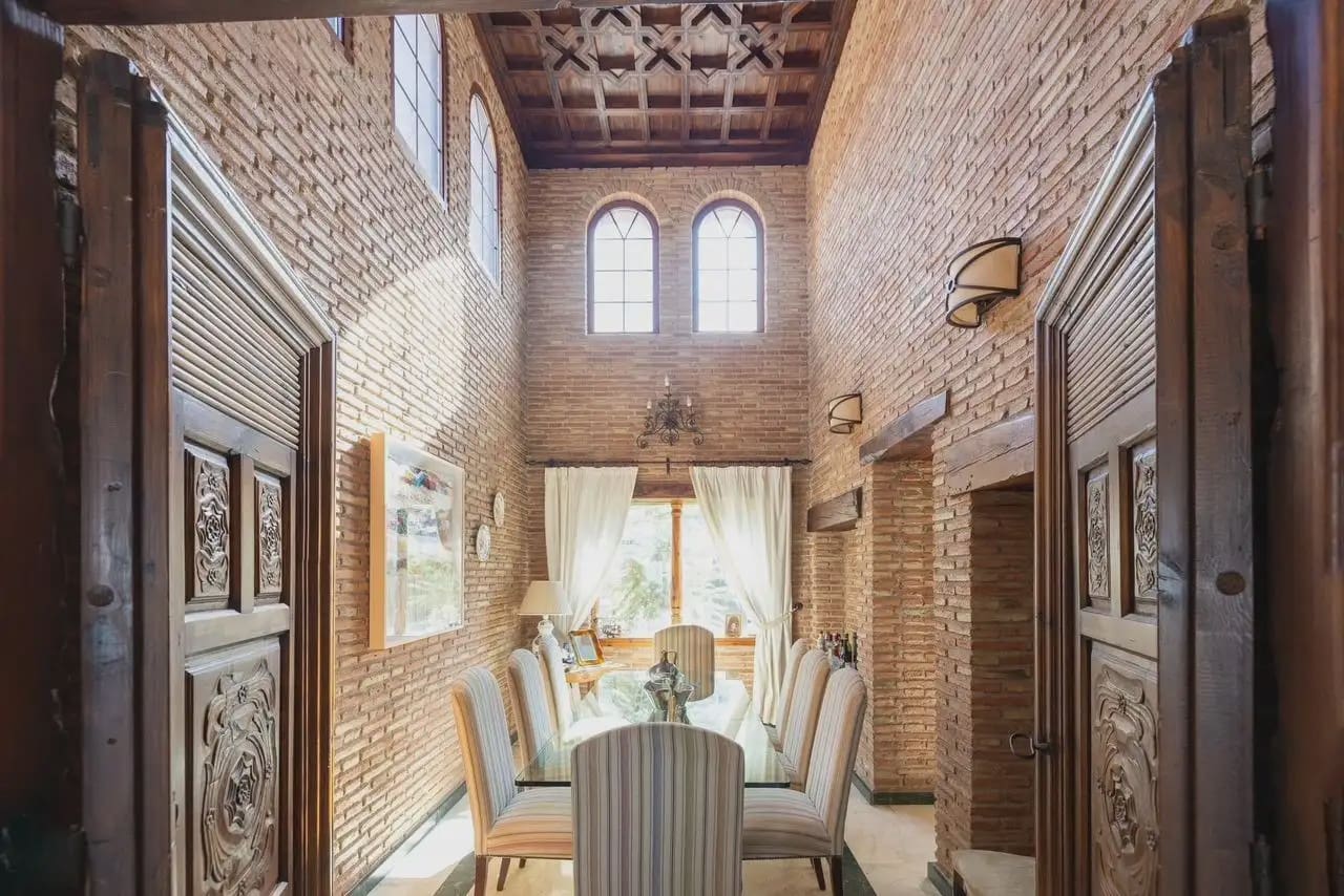 4 Zimmer Villa zu verkaufen in Monachil mit Pool Garage - 695.000 € (Ref: 9837293)