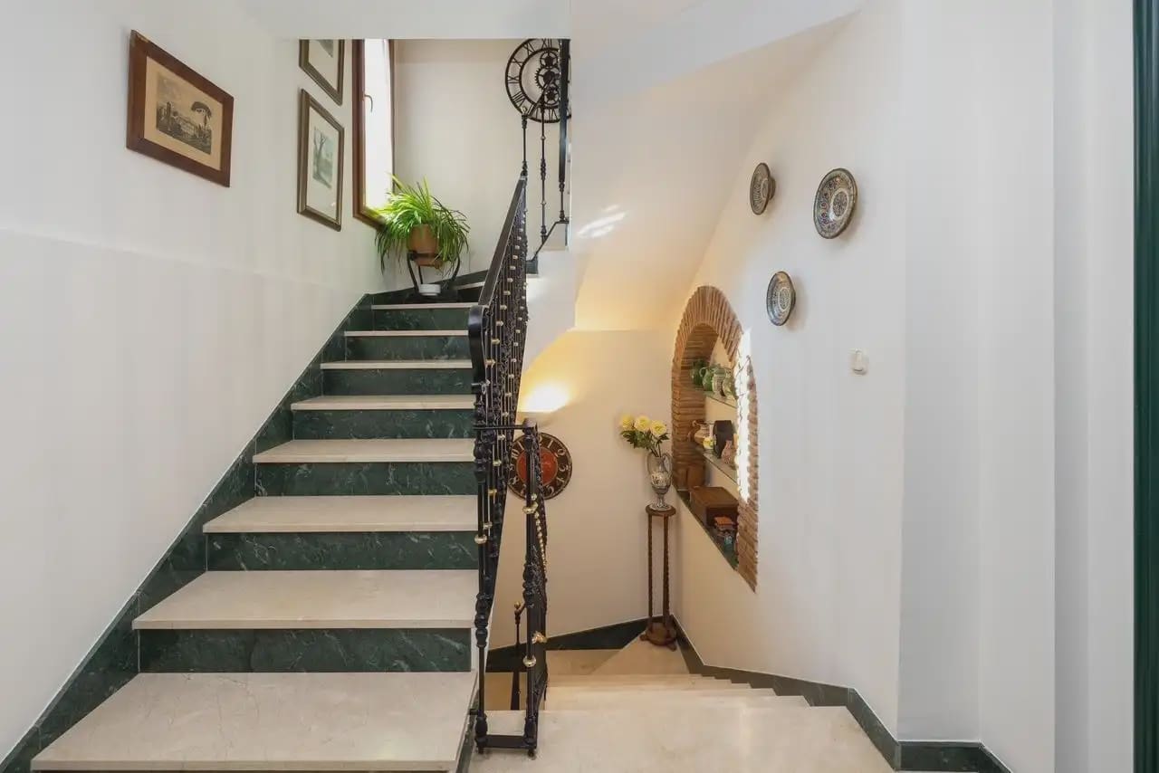 4 Zimmer Villa zu verkaufen in Monachil mit Pool Garage - 695.000 € (Ref: 9837293)