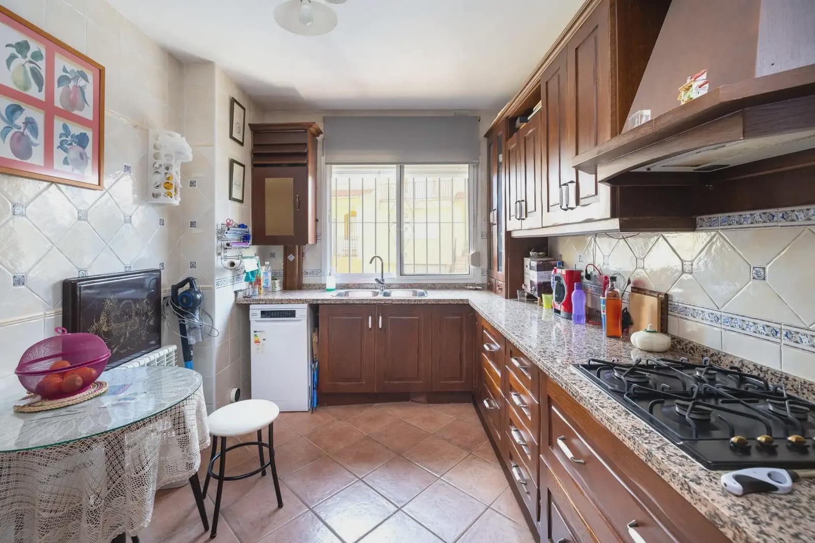 Hus til salgs i Alfacar - € 295 000 (Ref: 9837294)