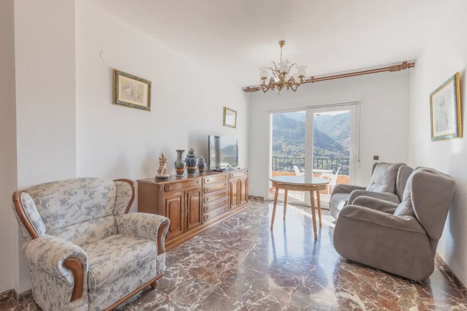 Leilighet til salgs i Guejar Sierra - € 180 000 (Ref: 9837296)