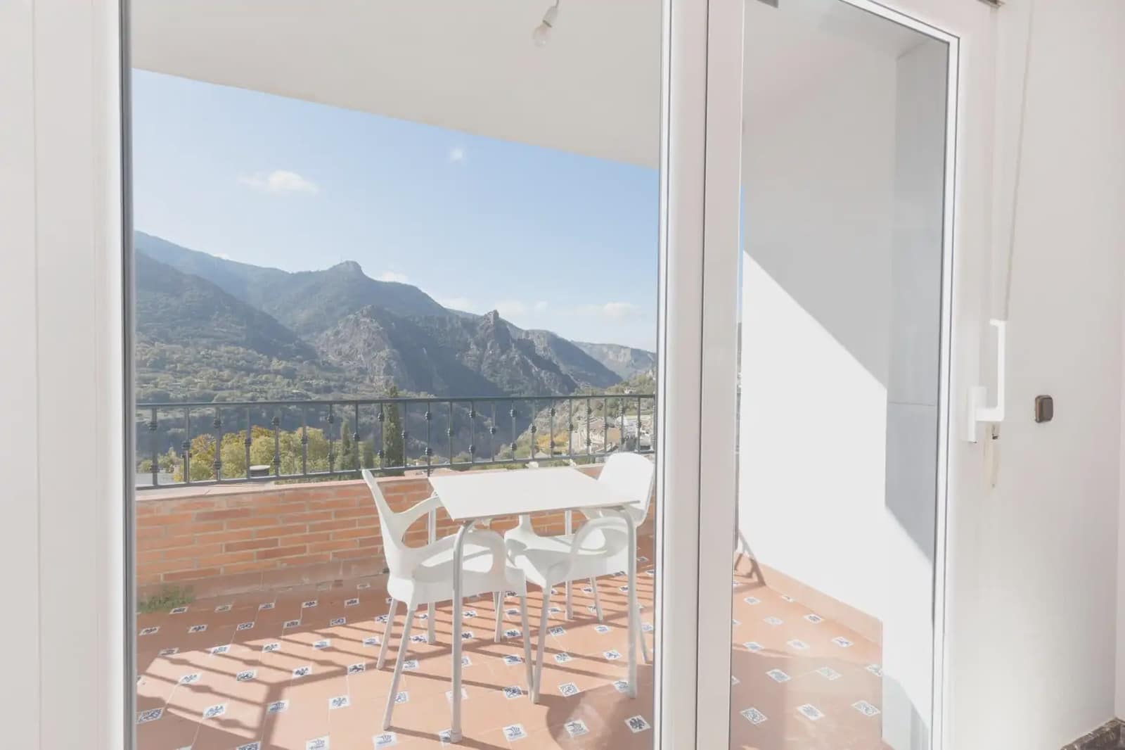 Leilighet til salgs i Guejar Sierra - € 180 000 (Ref: 9837296)