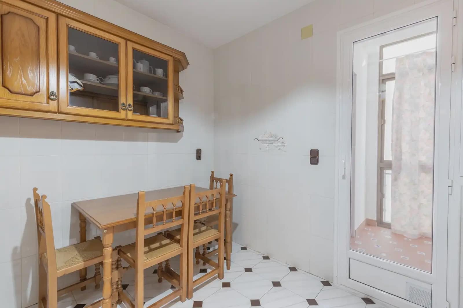Leilighet til salgs i Guejar Sierra - € 180 000 (Ref: 9837296)