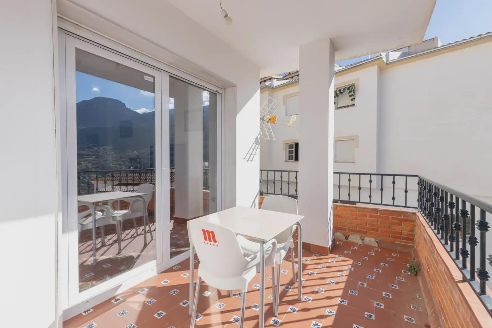 Leilighet til salgs i Guejar Sierra - € 180 000 (Ref: 9837296)
