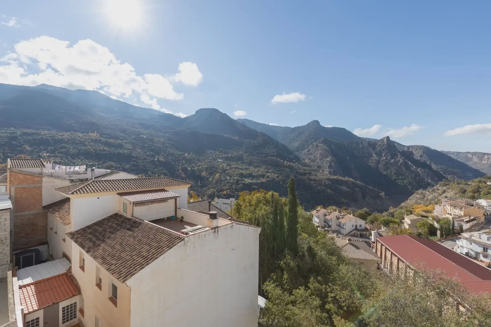 Leilighet til salgs i Guejar Sierra - € 180 000 (Ref: 9837296)