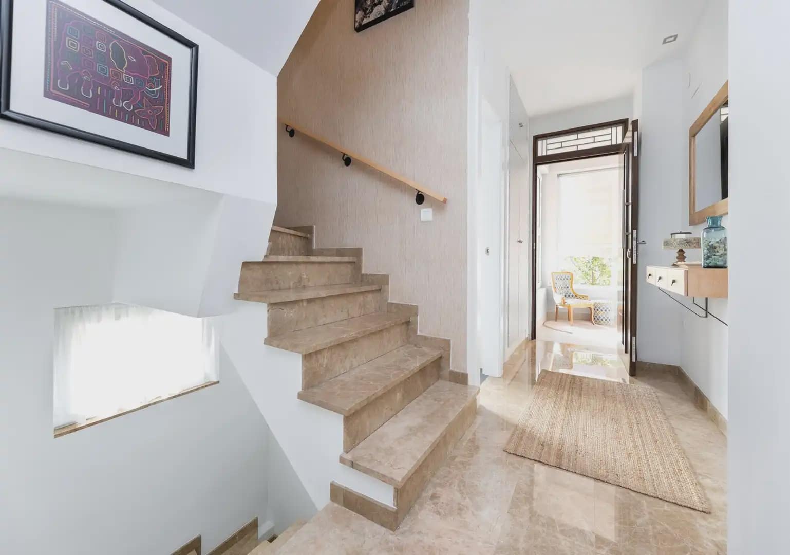 Semi-detached Villa for sale in Jun with garage - € 290,000 (Ref: 9837299)