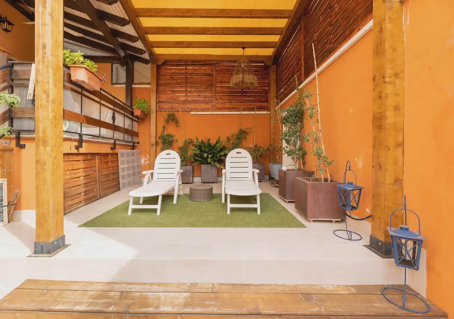Semi-detached Villa for sale in Jun with garage - € 290,000 (Ref: 9837299)