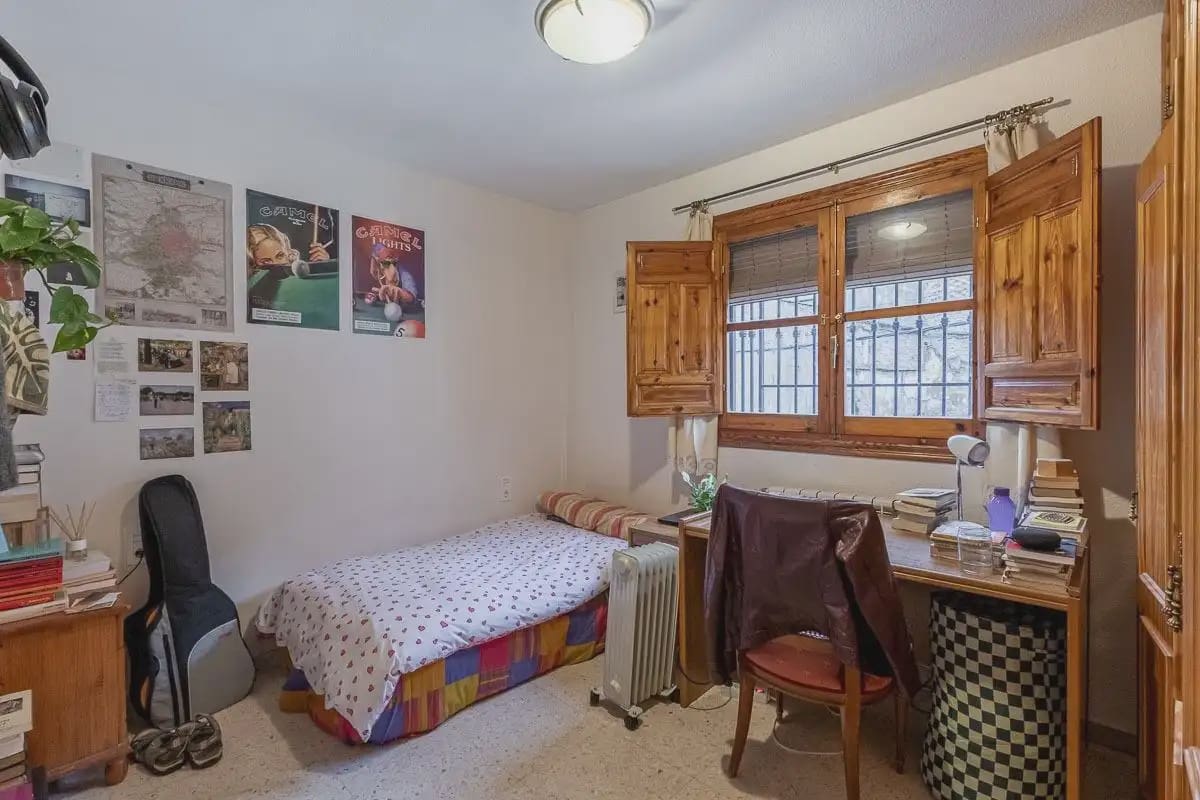 Hus till salu i Granada stad - 315 000 € (Ref: 9837300)