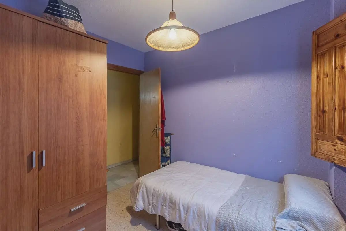 Hus till salu i Granada stad - 315 000 € (Ref: 9837300)