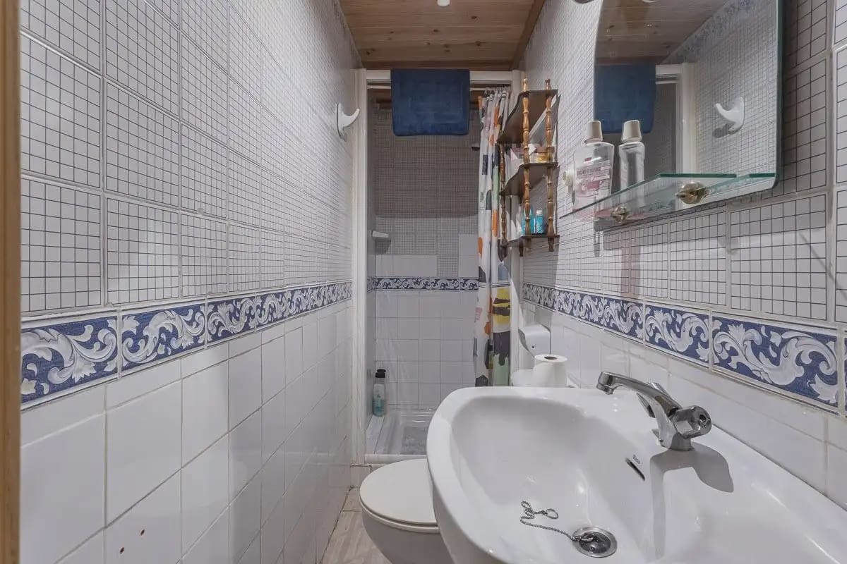 Hus till salu i Granada stad - 315 000 € (Ref: 9837300)