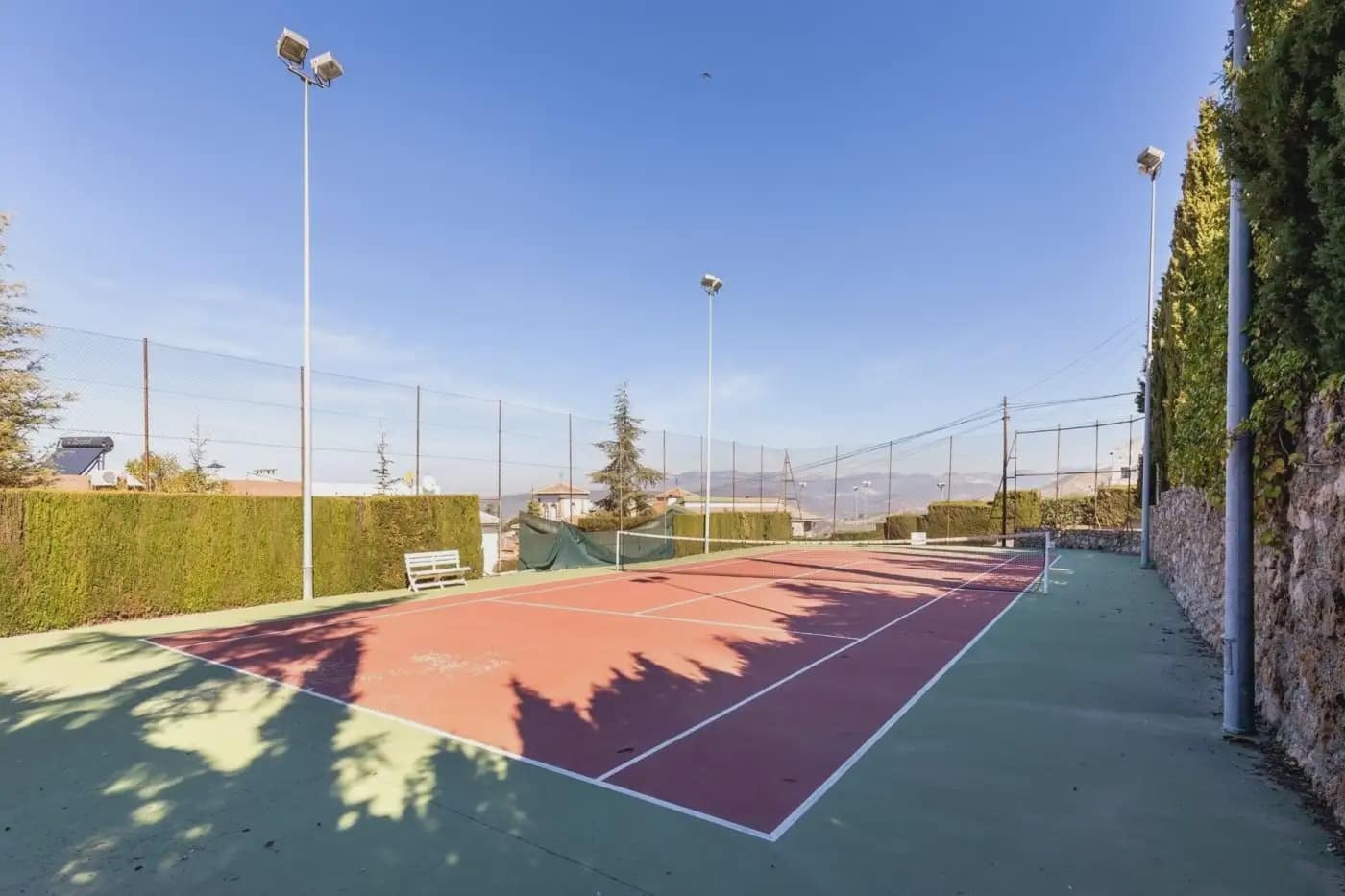 Villa zu verkaufen in Monachil mit Pool Garage - 430.000 € (Ref: 9837301)