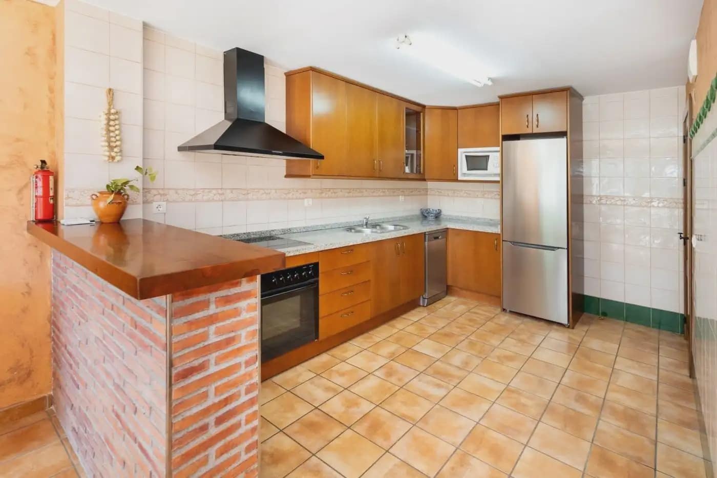 Villa zu verkaufen in Monachil mit Pool Garage - 430.000 € (Ref: 9837301)