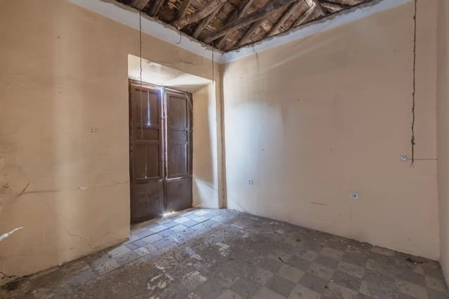 8 sypialnia Dom na sprzedaż w Albaicin, Miasto Grenada - 619 900 € (Ref: 9837302)