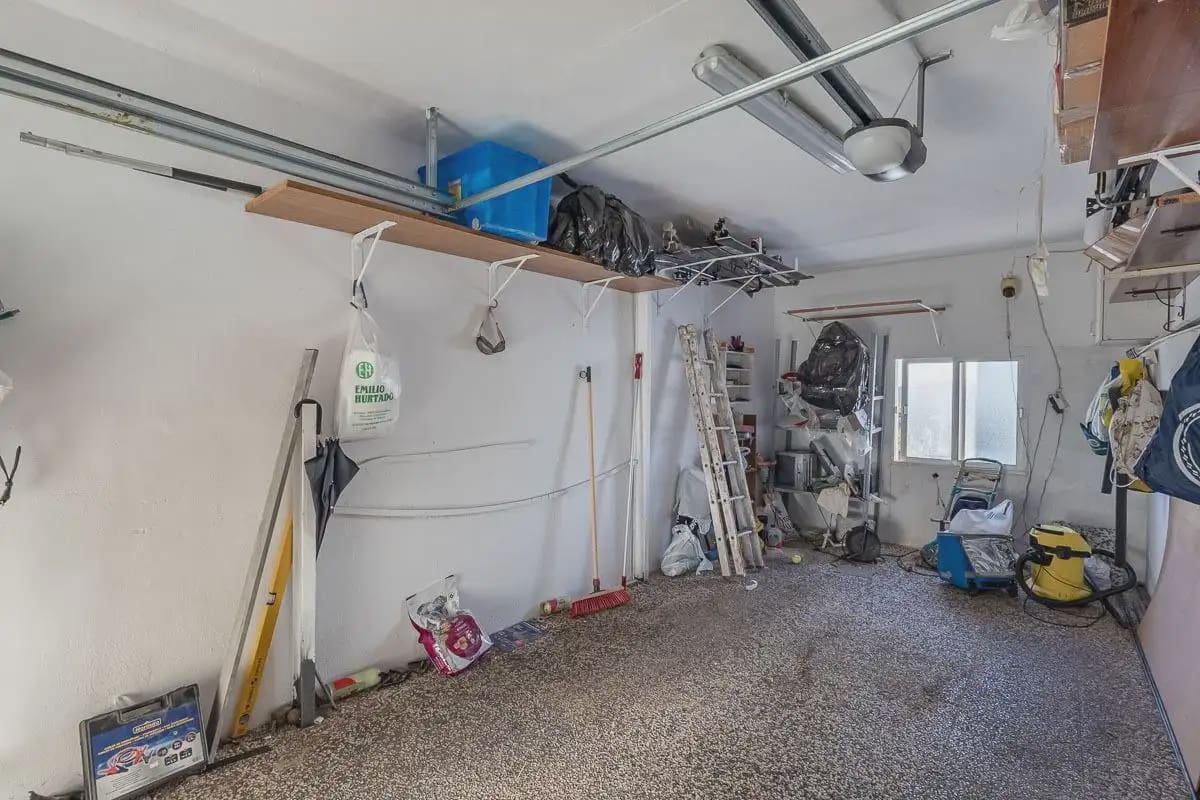 Villa zu verkaufen in Cenes de la Vega mit Pool Garage - 365.000 € (Ref: 9837305)