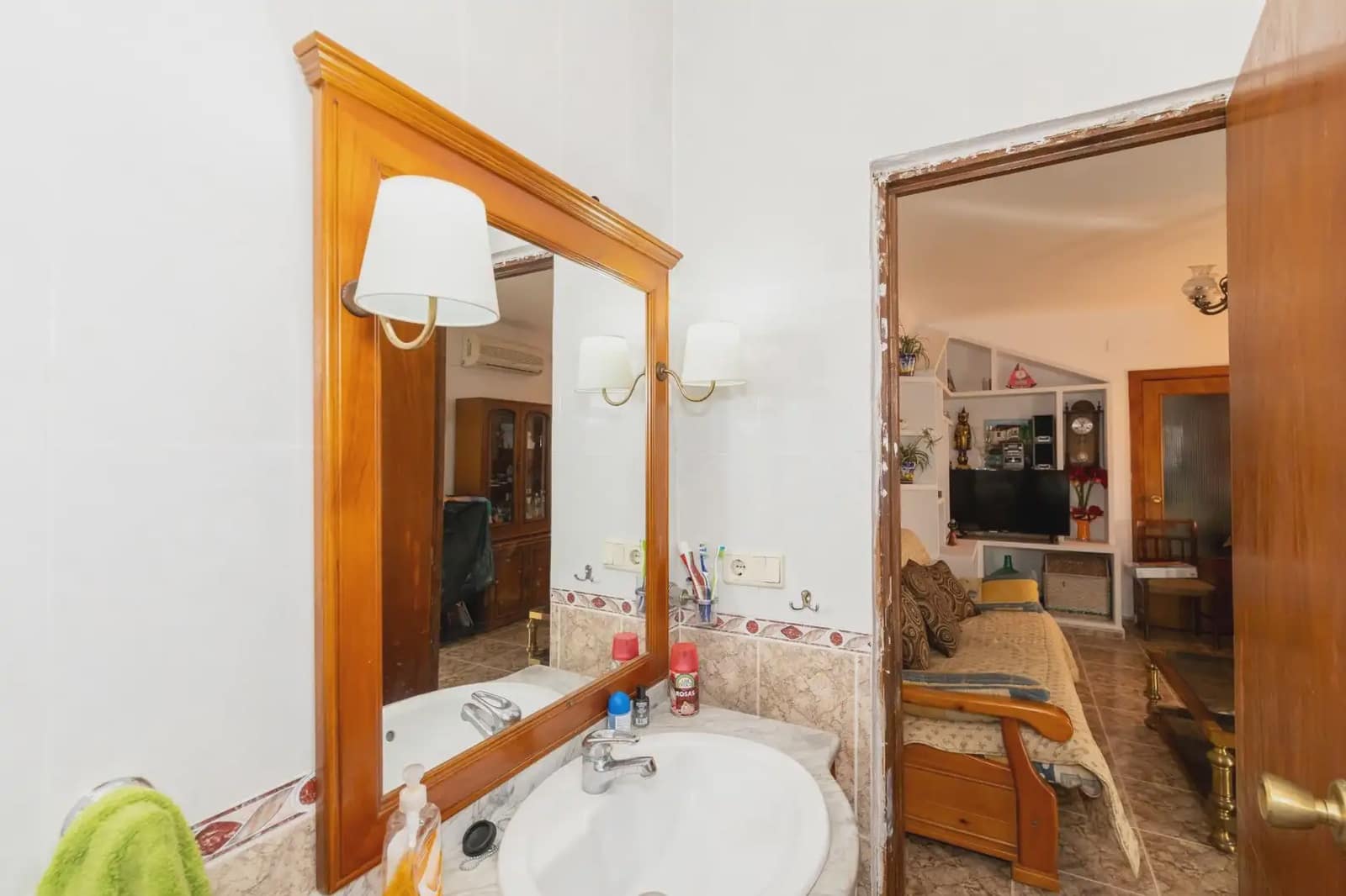 Townhouse for sale in Salobrena - € 199,000 (Ref: 9837307)