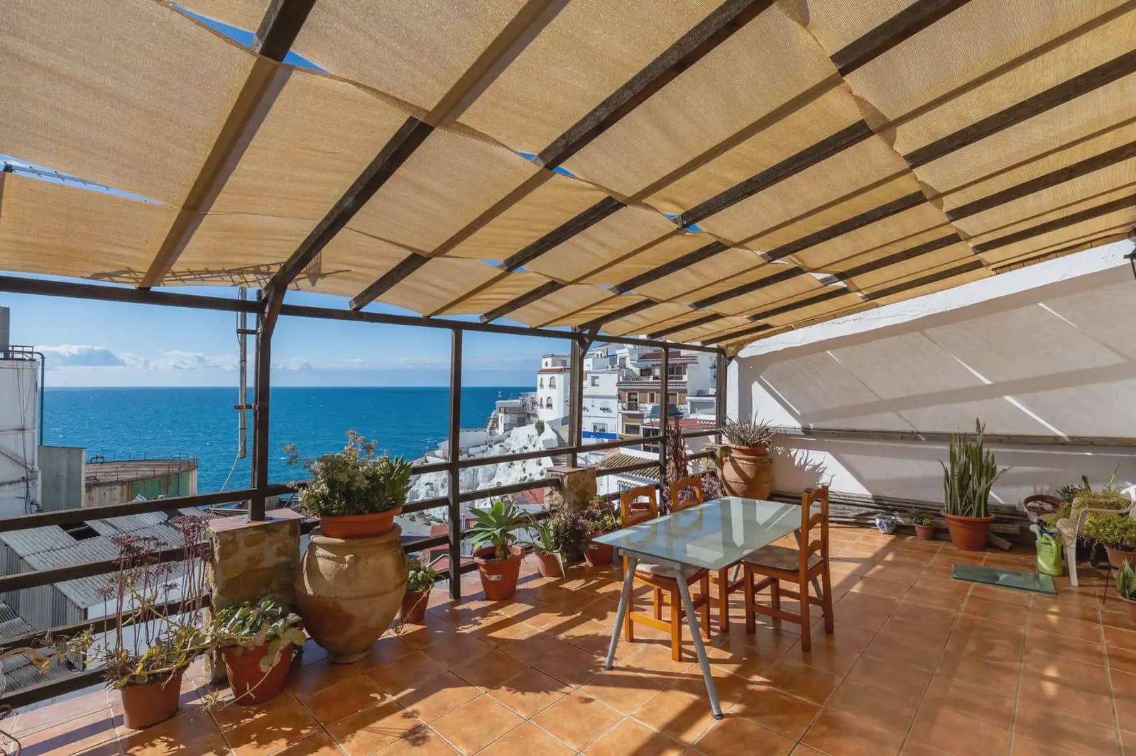 Townhouse for sale in Salobrena - € 199,000 (Ref: 9837307)