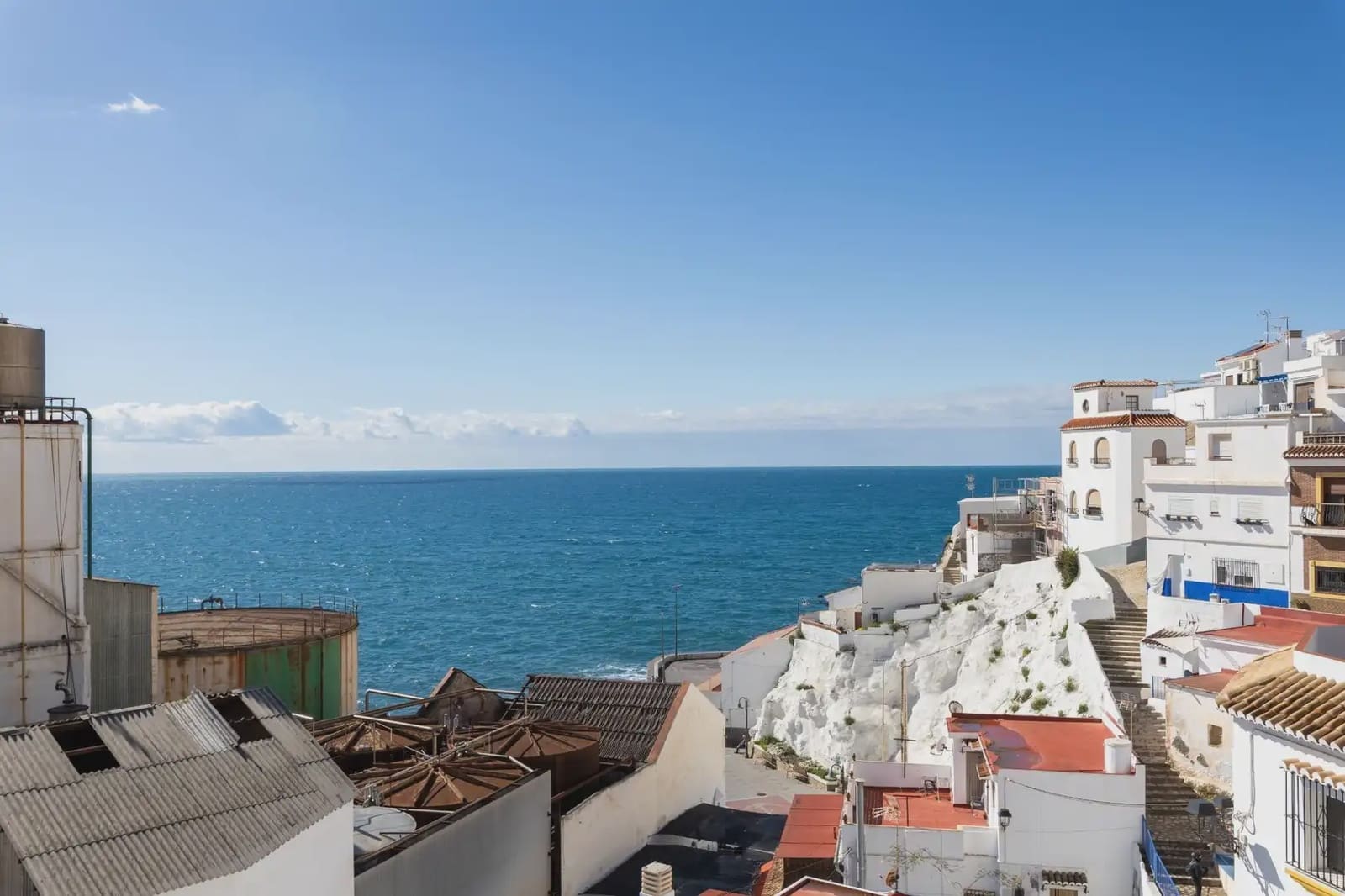 Townhouse for sale in Salobrena - € 199,000 (Ref: 9837307)