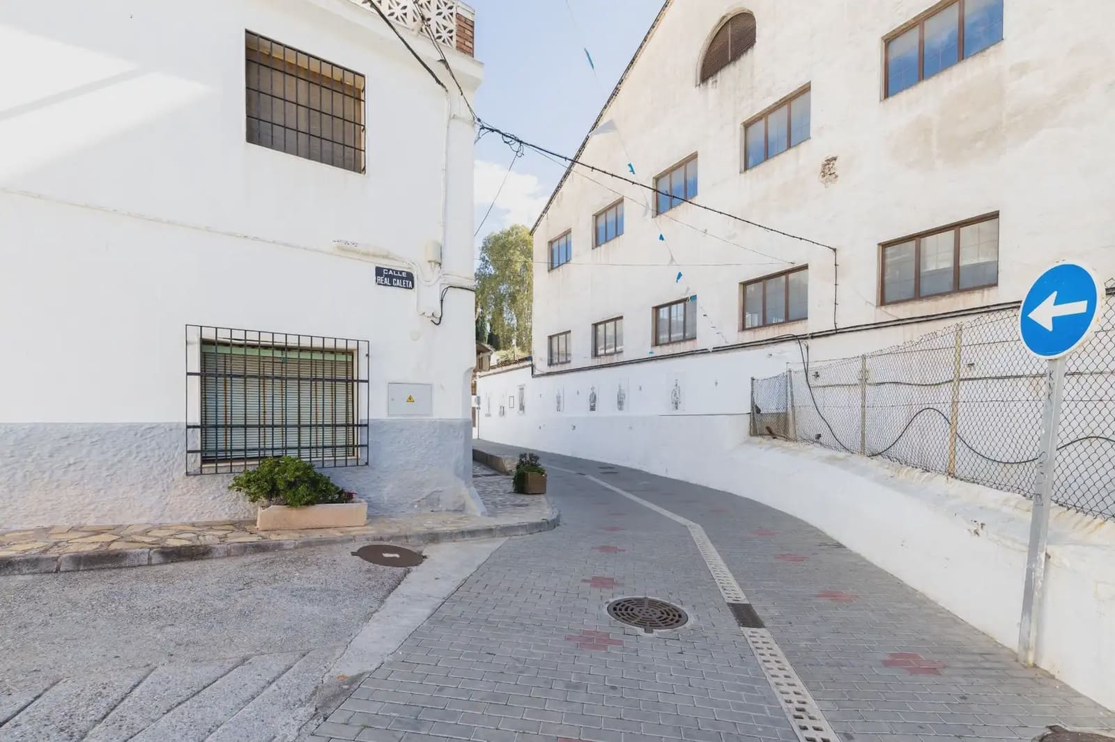 Townhouse for sale in Salobrena - € 199,000 (Ref: 9837307)