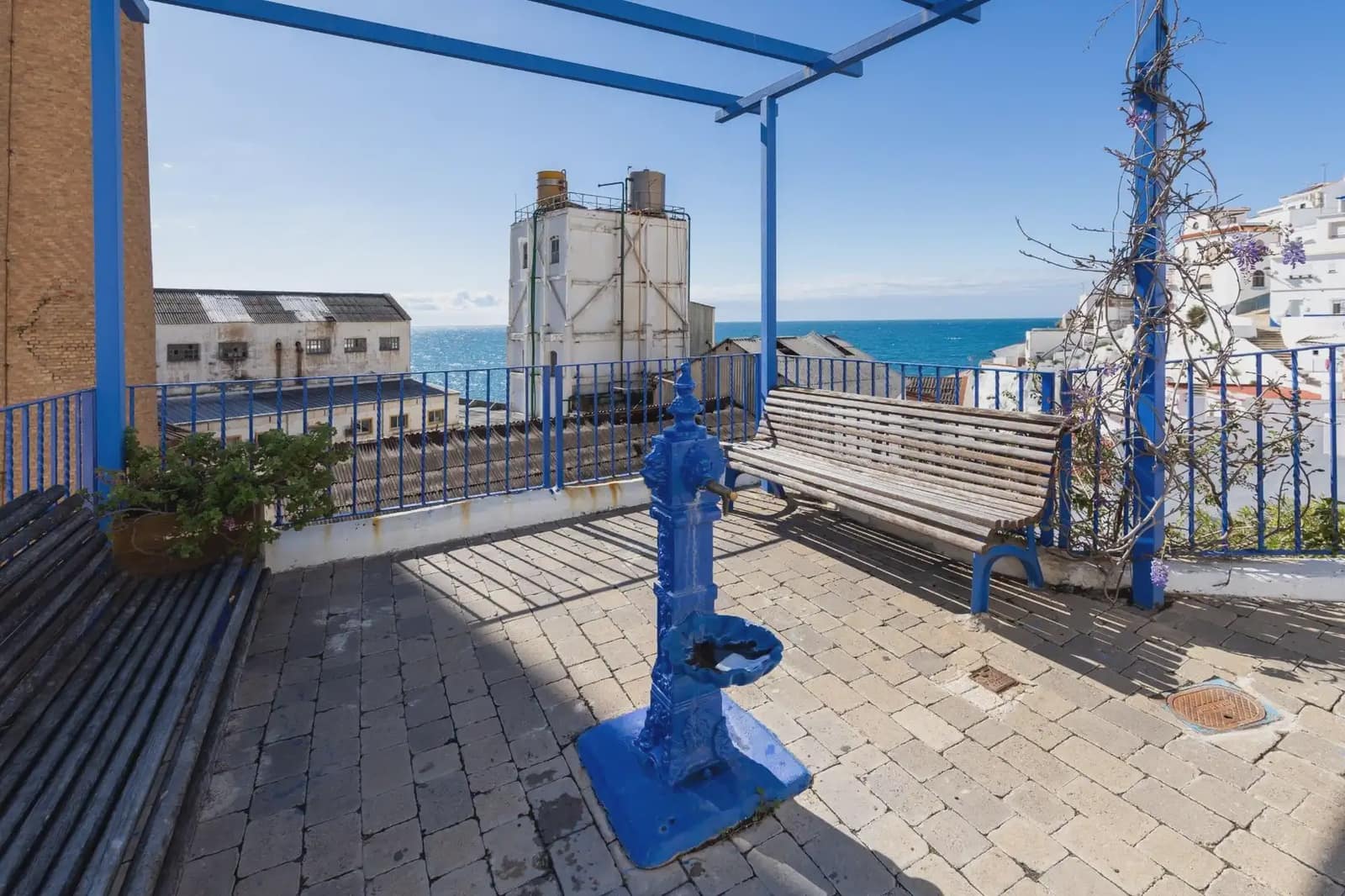 Townhouse for sale in Salobrena - € 199,000 (Ref: 9837307)