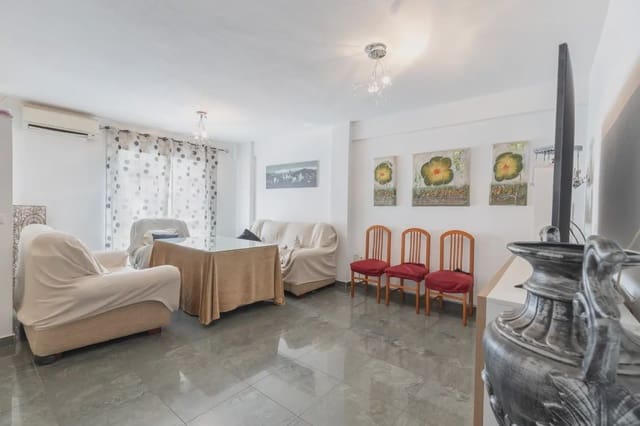 Omakotitalo myytävänä paikassa Churriana de la Vega mukana 
autotalli - 265 000 € (Ref: 9837311)