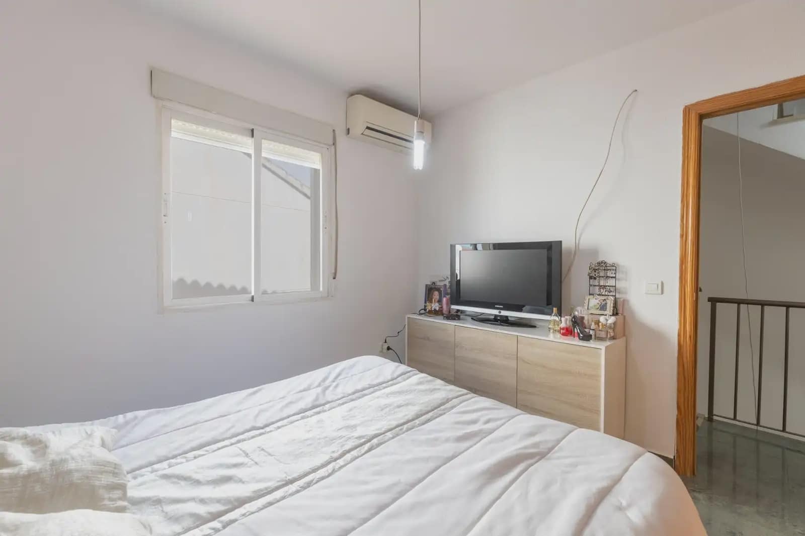Omakotitalo myytävänä paikassa Churriana de la Vega mukana 
autotalli - 265 000 € (Ref: 9837311)