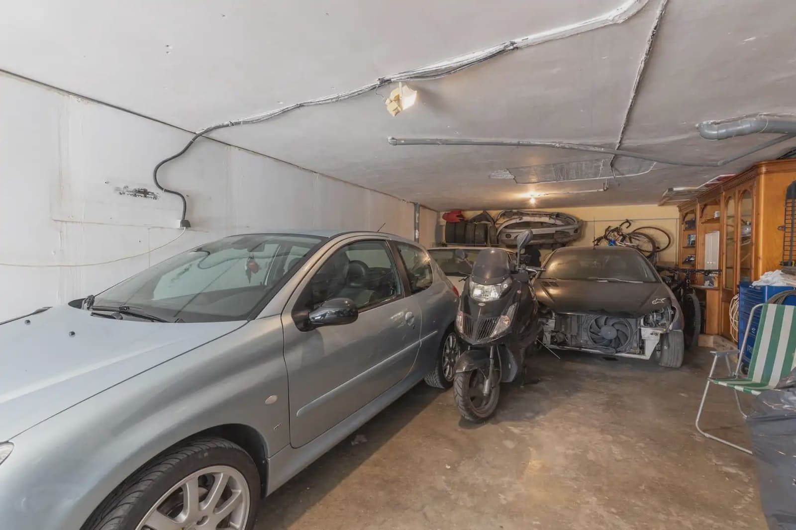Omakotitalo myytävänä paikassa Churriana de la Vega mukana 
autotalli - 265 000 € (Ref: 9837311)