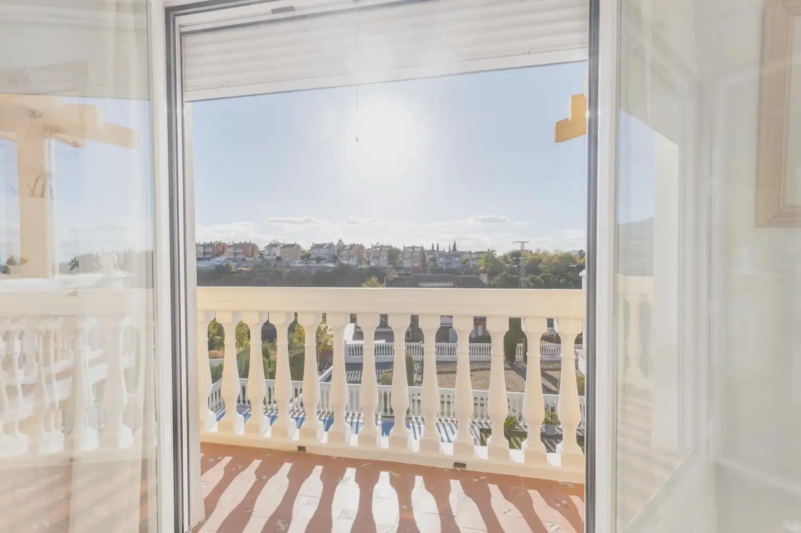 Villa/Maison à vendre à Gojar avec piscine garage - 520 000 € (Ref: 9837314)