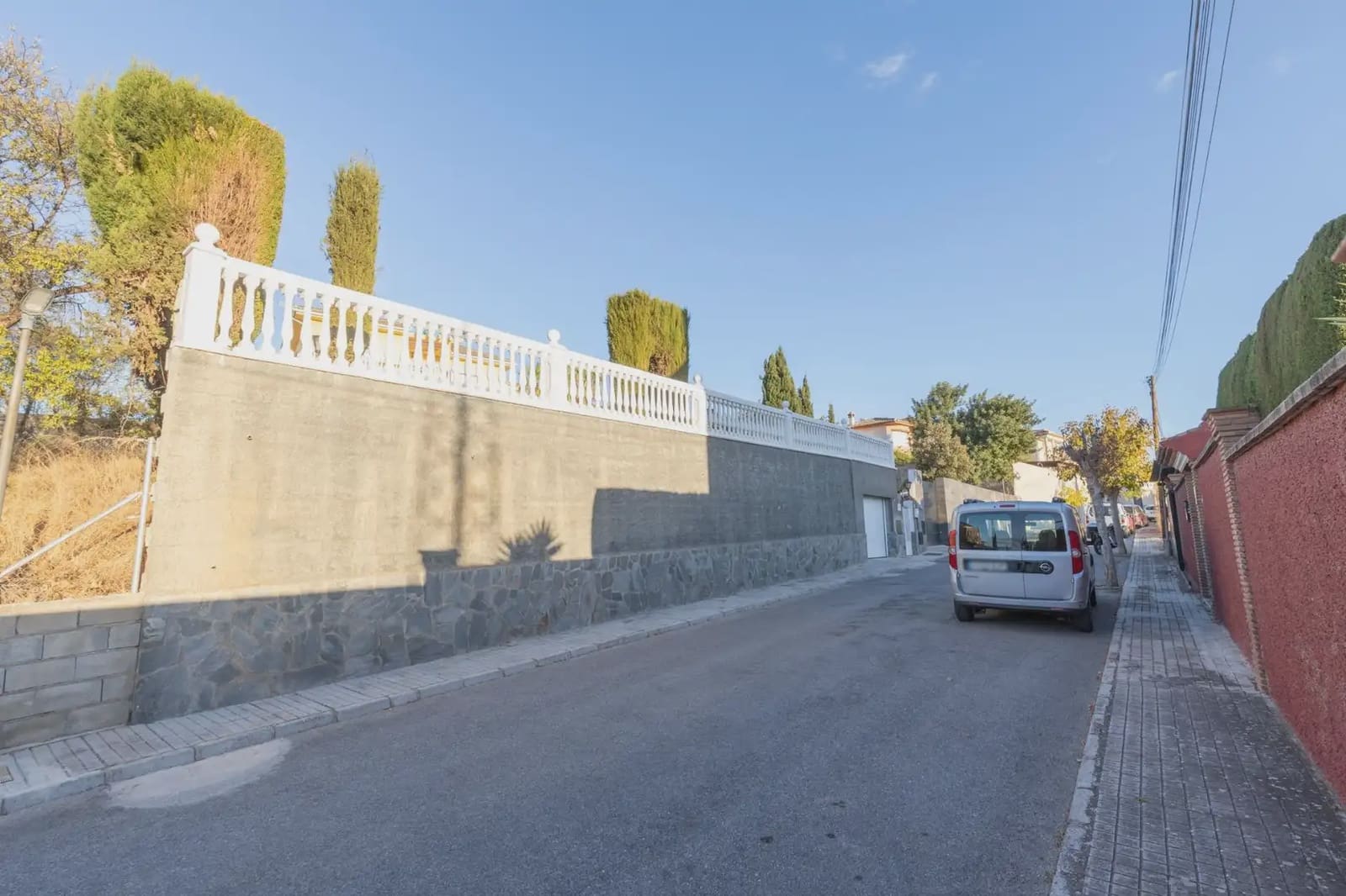 Villa/Maison à vendre à Gojar avec piscine garage - 520 000 € (Ref: 9837314)