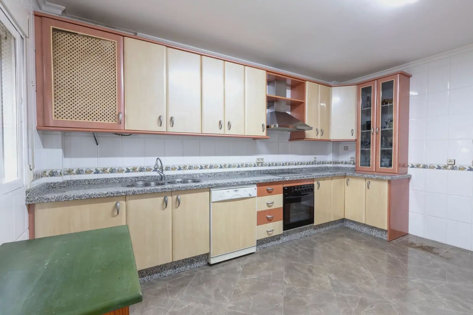 Villa til salg i Escuzar med swimmingpool garage - € 259.000 (Ref: 9837318)