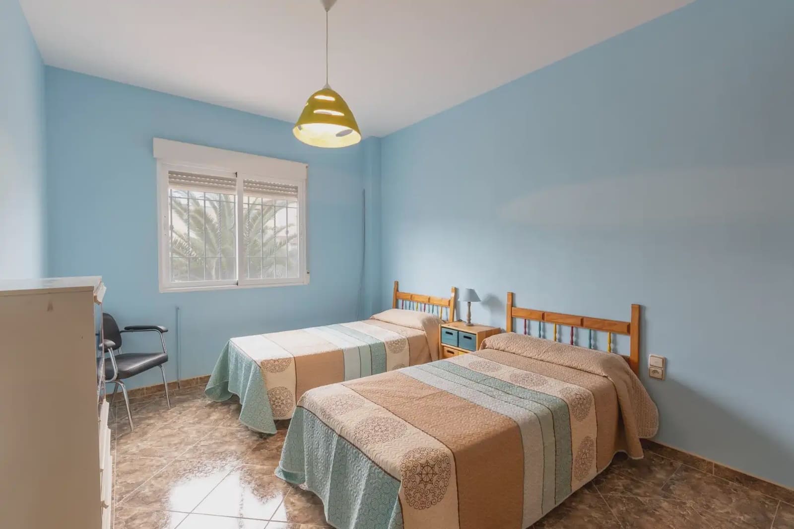 Villa til salg i Escuzar med swimmingpool garage - € 259.000 (Ref: 9837318)