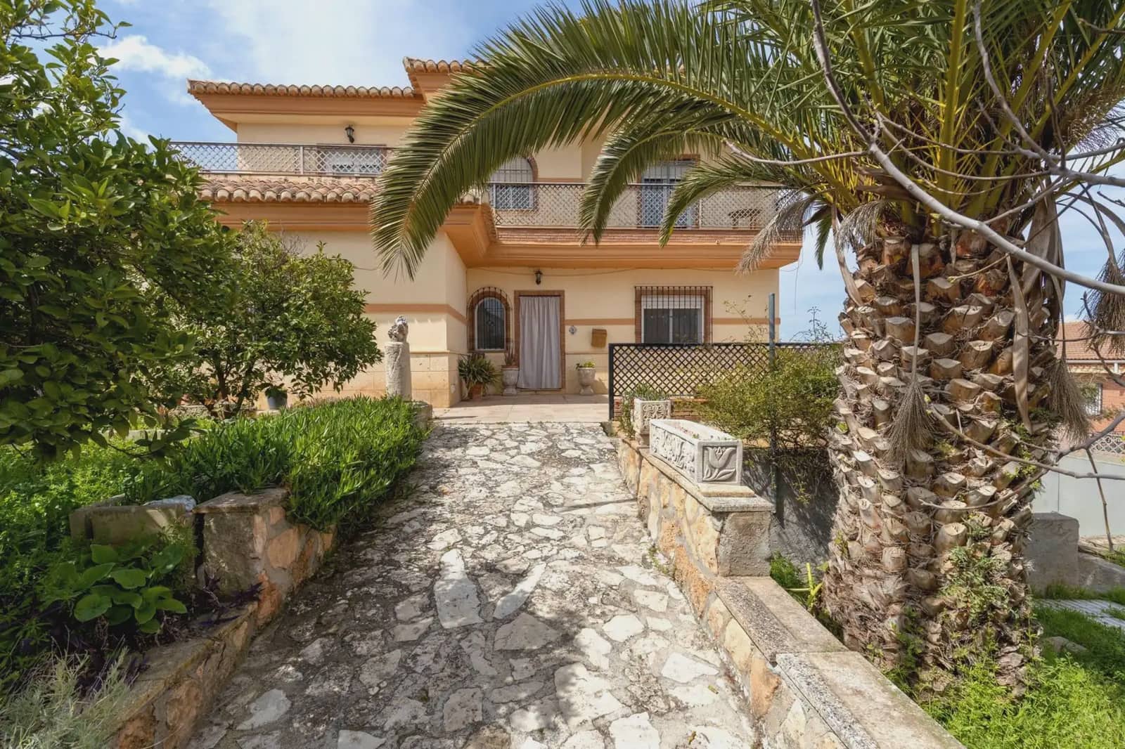 Villa til salg i Escuzar med swimmingpool garage - € 259.000 (Ref: 9837318)
