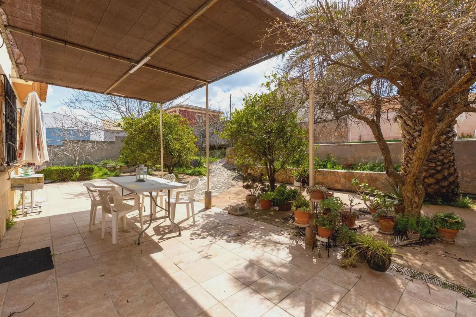 Villa til salg i Escuzar med swimmingpool garage - € 259.000 (Ref: 9837318)